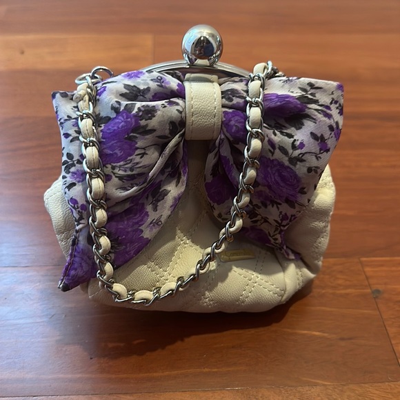 NWOT Camomilla Milano Coin Wallet/mini purse with mirror from Italy - Picture 1 of 5